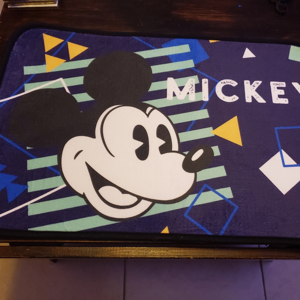 Disney 90s Mickey Mouse Bathmat